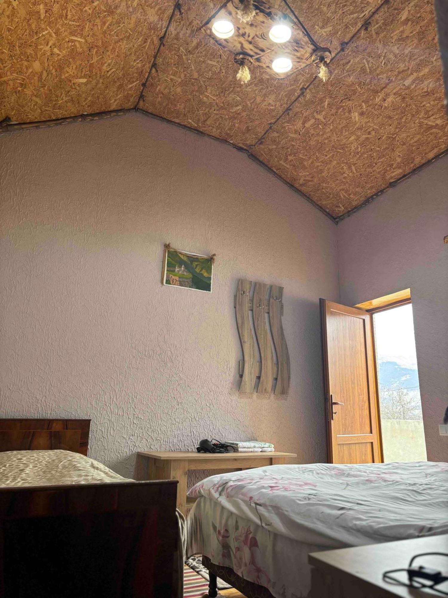 Saro B&B&Safari Tours Tatev Exterior foto